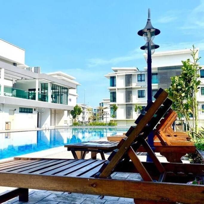 The Meadow Park 4r4b Kampar